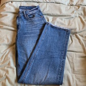 American eagle crossover baggy mom jeans
